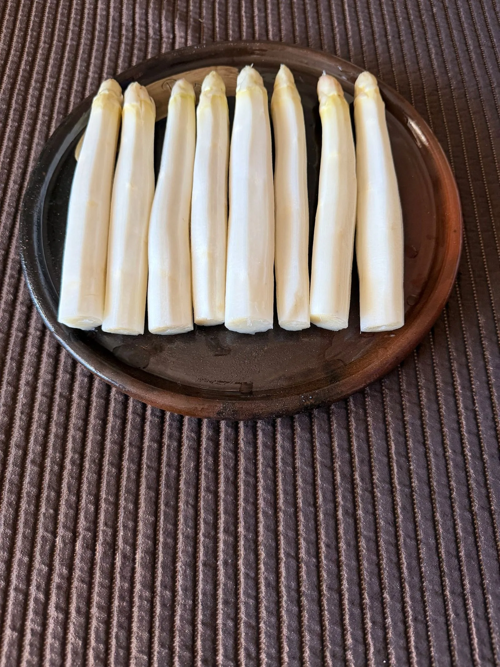 Espárragos con vinagreta